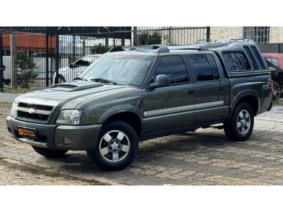 CHEVROLET S10 2.4 MPFI EXECUTIVE 4X2 CD 8V FLEX 4P MANUAL CHEVROLET S10 2.4 MPFI EXECUTIVE 4X2 CD 8V FLEX 4P MANUAL